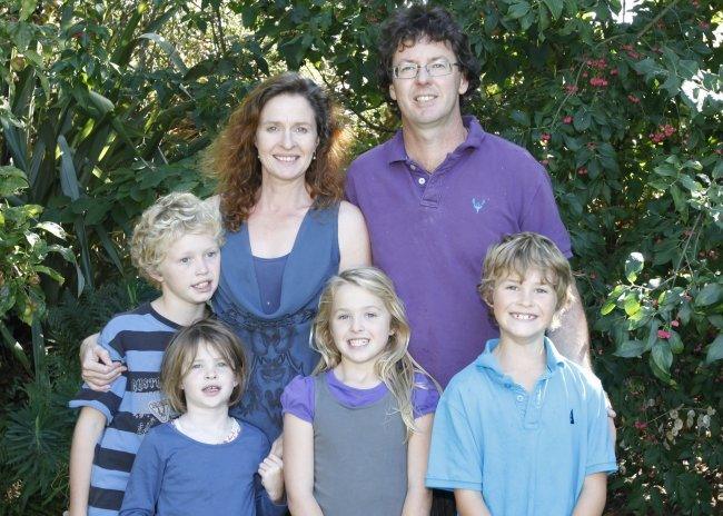 Mirfin_Family_April_2011_1.jpg